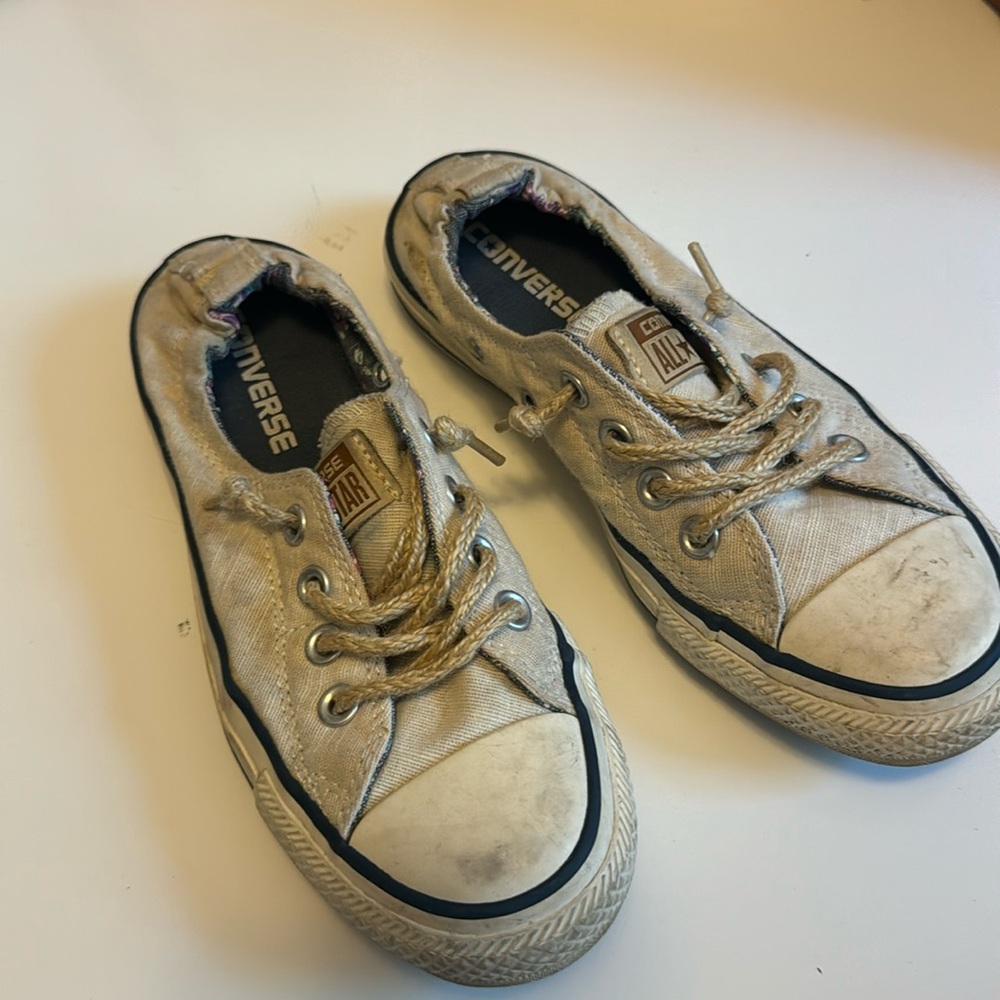 Converse shoreline off white slip ons size 6